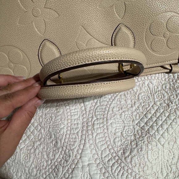 Structured Tote in Light Beige with Floral Embossing - Picture 9 of 9